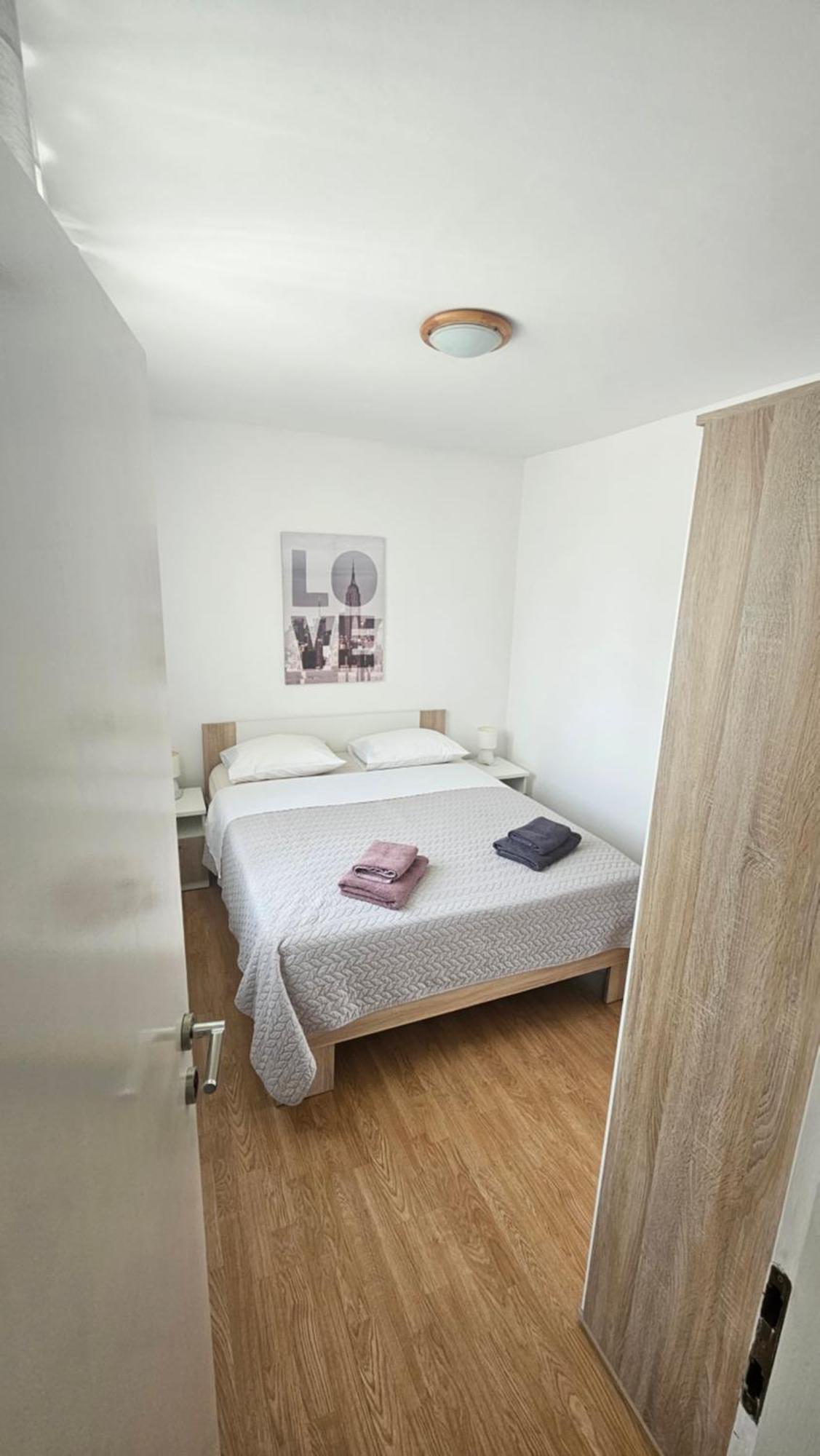 Apartment Danica Valtura Buitenkant foto